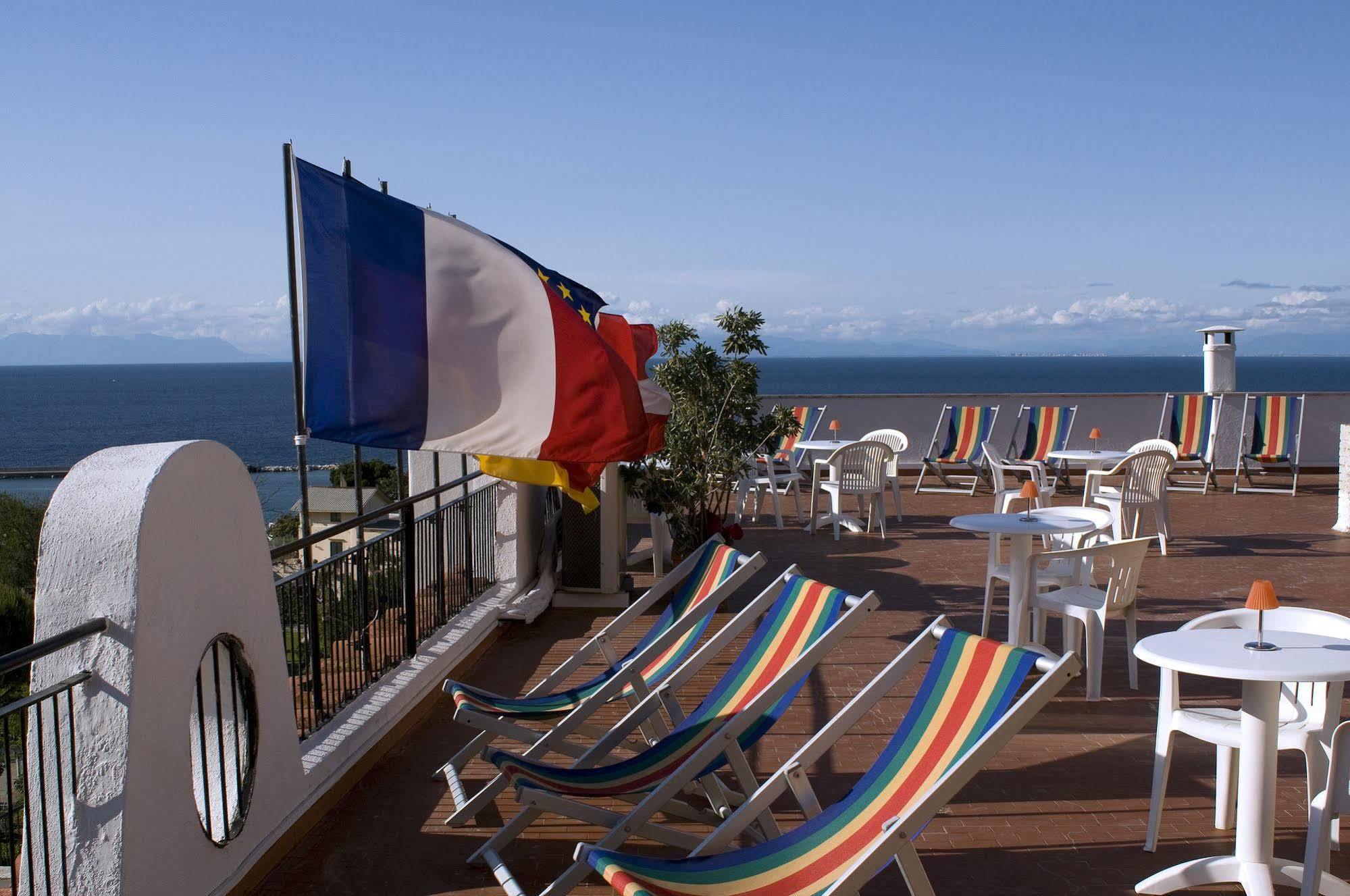 Hotel Casa Di Meglio Ischia Buitenkant foto